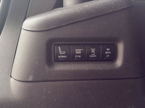 Used 2018 Ford Flex Limited w/ Equipment Group 303A AWD/4WD image 37