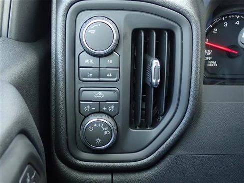 New 2026 Chevrolet Silverado 1500 Custom Trail Boss image 21