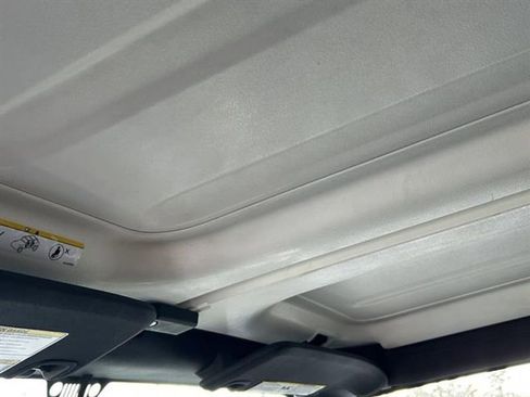 Used 2014 Jeep Wrangler Freedom Edition image 20