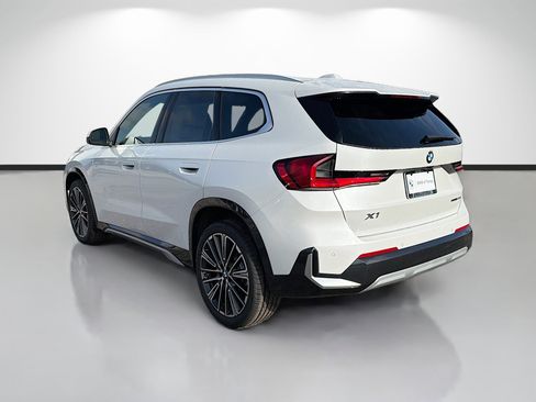 New 2026 BMW X1 xDrive28i w/ Technology Package AWD/4WD image 5