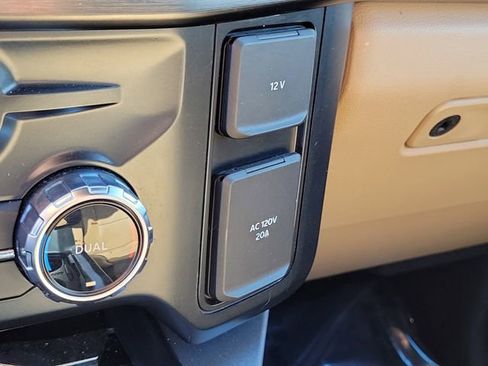 Certified 2023 Ford F250 Lariat w/ Lariat Ultimate Package image 12