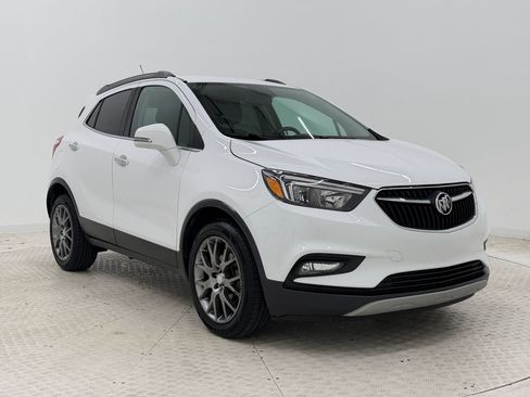 Used 2019 Buick Encore Sport Touring FWD image 7