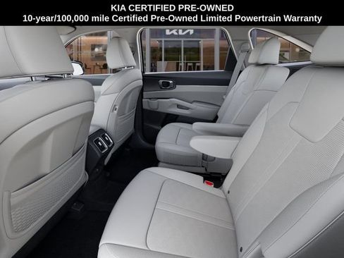 Certified 2025 Kia Sorento EX AWD/4WD image 18