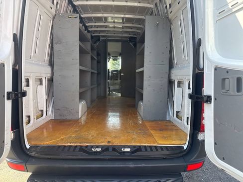 Used 2014 Mercedes-Benz Sprinter 3500 image 15