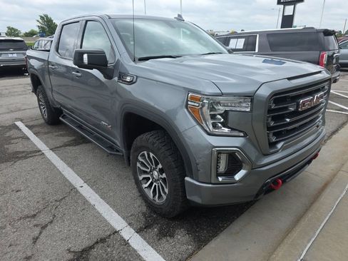 Used 2022 GMC Sierra 1500 AT4 AWD/4WD image 1