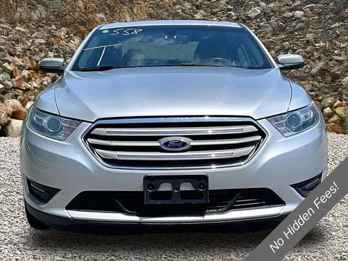 Used 2015 Ford Taurus SEL w/ Equipment Group 201A AWD/4WD image 3