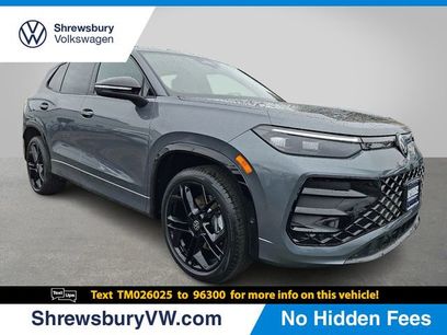 New 2026 Volkswagen Tiguan SE R-Line