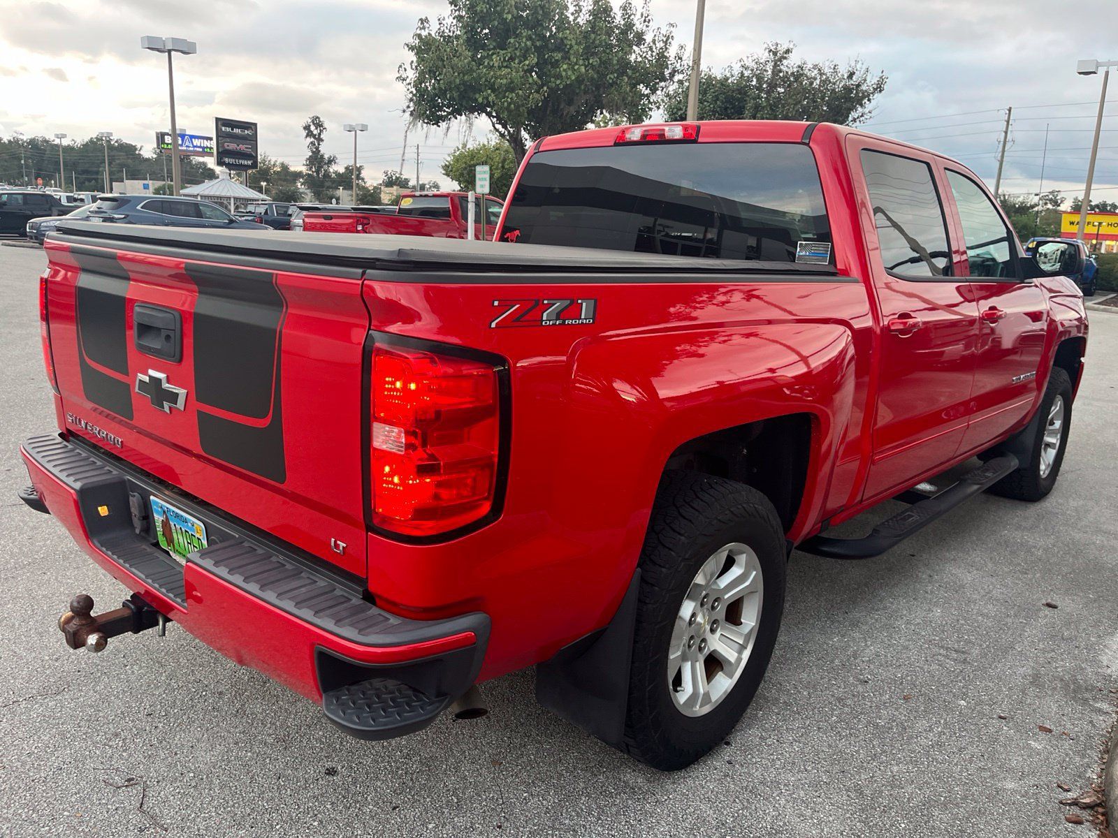 Used 2018 Chevrolet Silverado 1500 LT w/ All Star Edition AWD/4WD image 6
