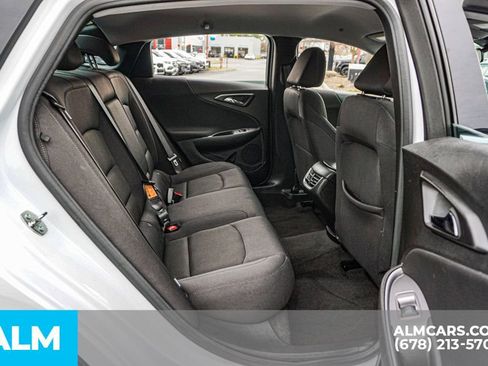 Used 2024 Chevrolet Malibu LT image 21