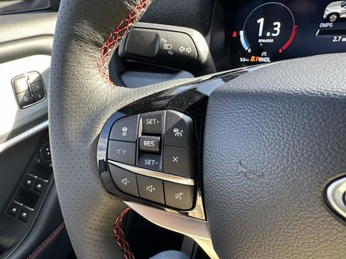 New 2026 Ford Explorer ST-Line w/ ST-Line Street Pack image 24