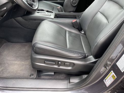 Used 2023 Honda Ridgeline RTL image 3