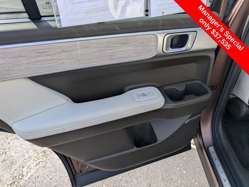 Used 2024 Hyundai Santa Fe Calligraphy AWD/4WD image 12