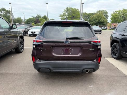 Used 2026 Subaru Forester Touring AWD/4WD image 4