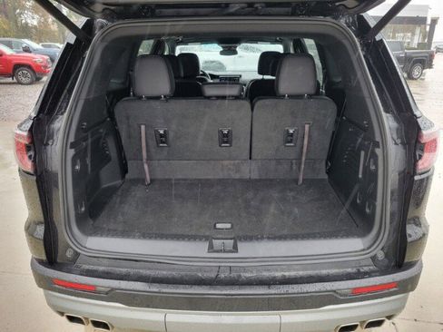 Used 2024 GMC Acadia Elevation w/ Luxury Package image 7