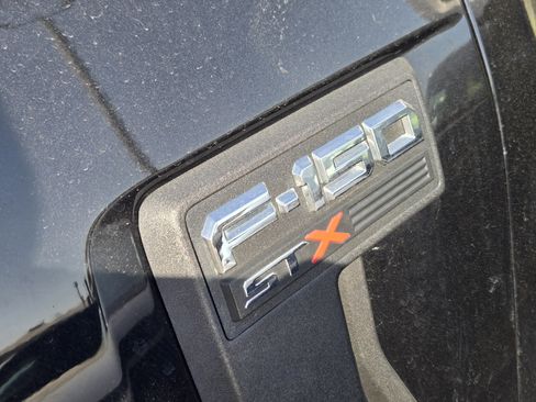 Certified 2022 Ford F150 XL w/ STX Appearance Package image 9