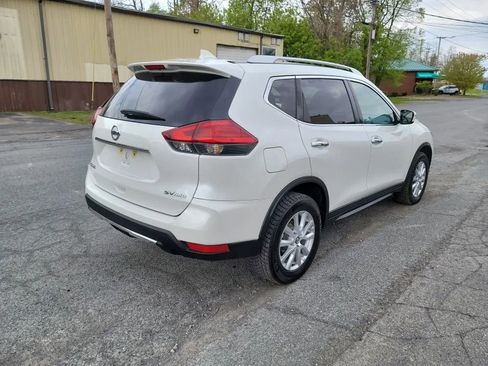 Used 2017 Nissan Rogue SV AWD/4WD image 36