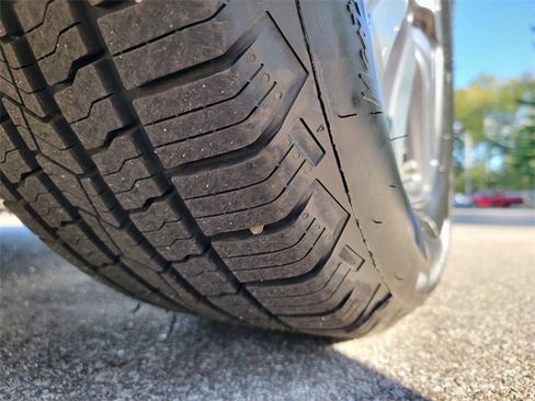 Used 2017 Honda Pilot EX-L image 18