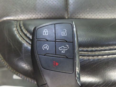 Used 2024 Chevrolet Silverado 2500 High Country w/ High Country Premium Package AWD/4WD image 64