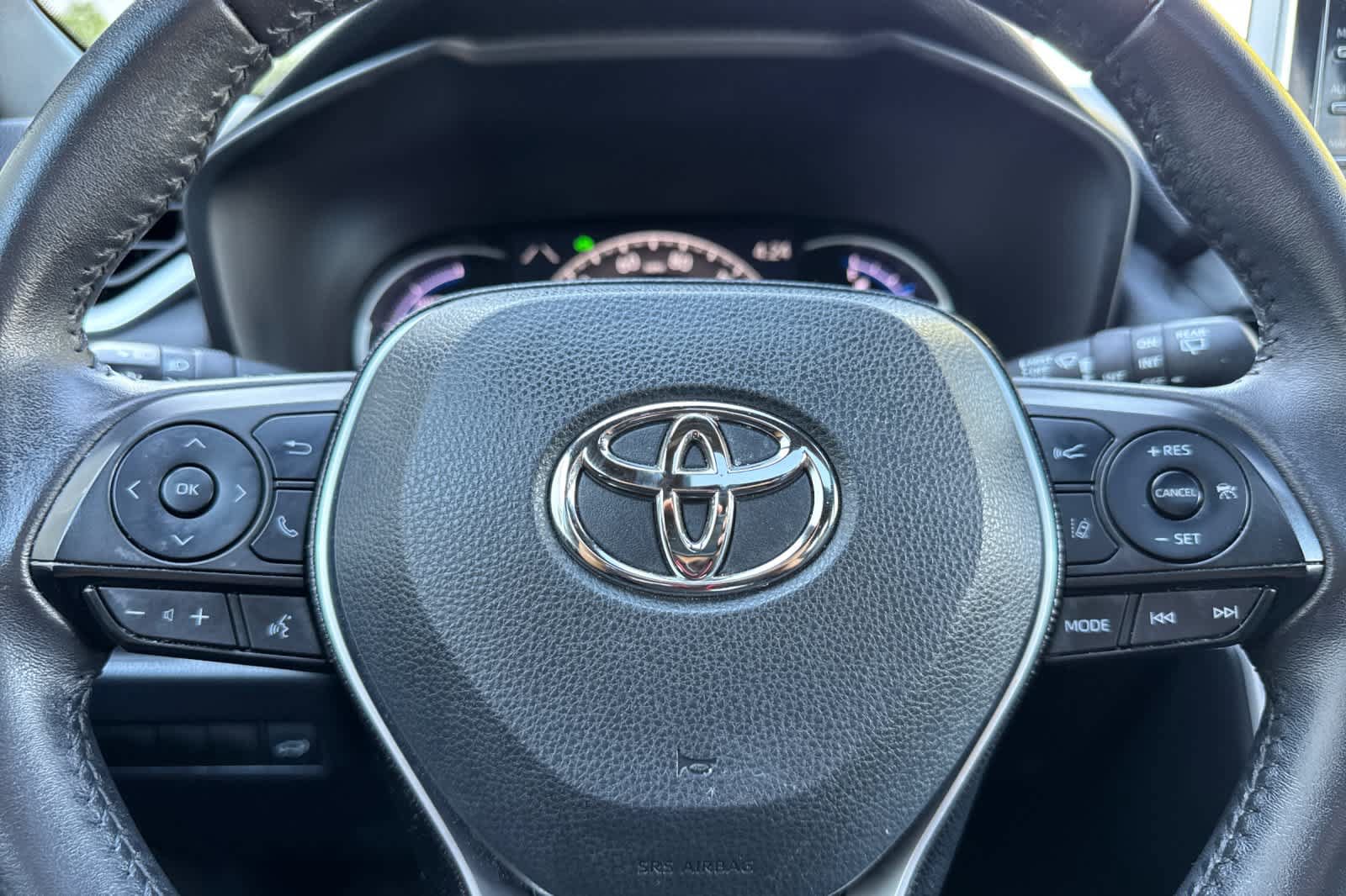 Used 2021 Toyota RAV4 XSE AWD/4WD image 24