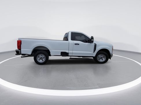 Used 2023 Ford F250 XL w/ XL Driver Assist Package RWD image 4