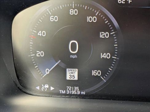 Used 2021 Volvo XC90 T8 Inscription w/ Advanced Package image 10