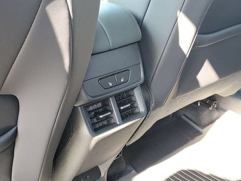 New 2027 GMC Terrain AT4 w/ Convenience Package III AWD/4WD image 29