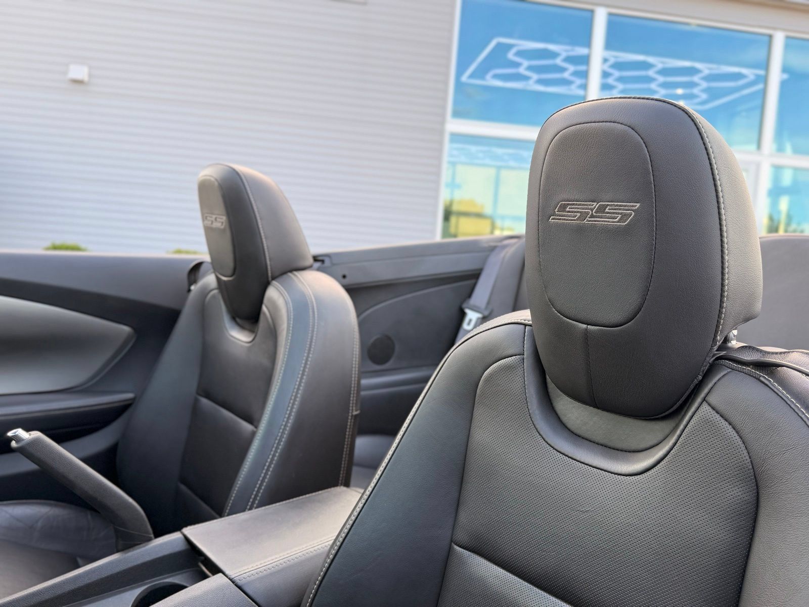 Used 2014 Chevrolet Camaro SS w/ RS Package RWD image 28