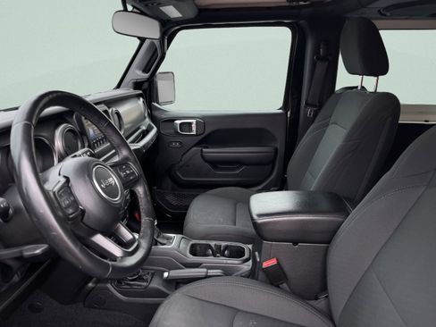 Used 2022 Jeep Wrangler Willys image 16