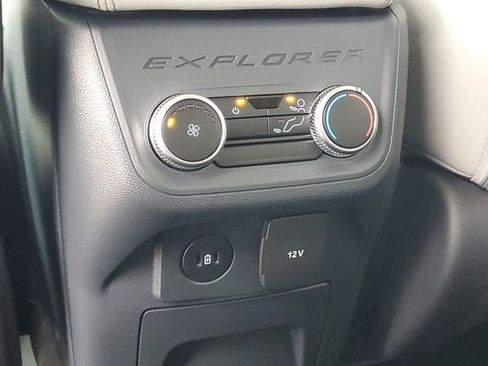 New 2026 Ford Explorer Active w/ Active Comfort Package image 32