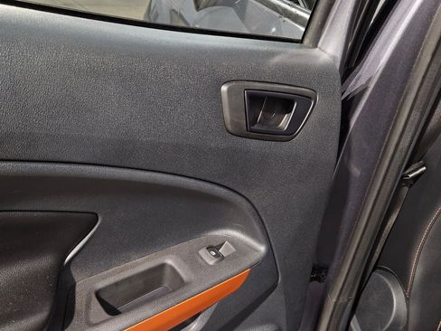 Used 2018 Ford EcoSport SES image 35