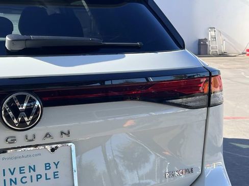 New 2026 Volkswagen Tiguan S FWD image 5