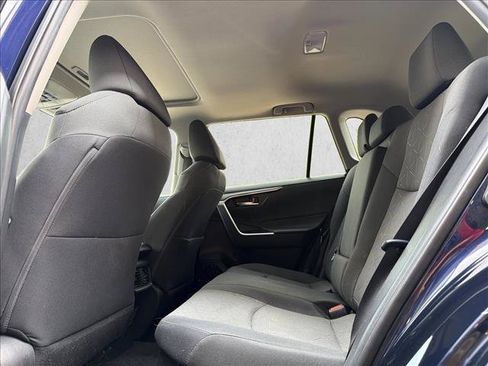 Used 2021 Toyota RAV4 XLE w/ Convenience Package AWD/4WD image 23
