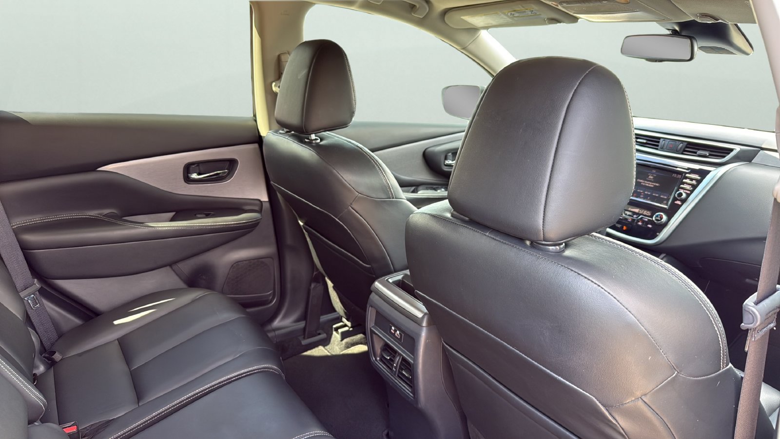 Used 2023 Nissan Murano SV w/ SV Midnight Edition Package FWD image 28
