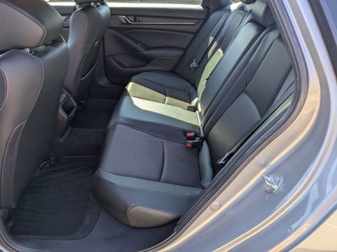 Used 2021 Honda Accord Sport image 29