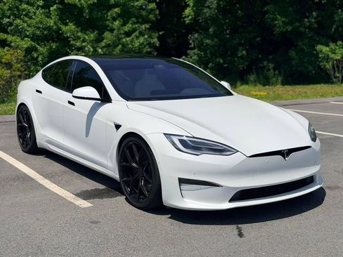 Used 2022 Tesla Model S Plaid AWD/4WD image 8