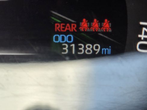 Used 2024 Toyota RAV4 XSE AWD/4WD image 32