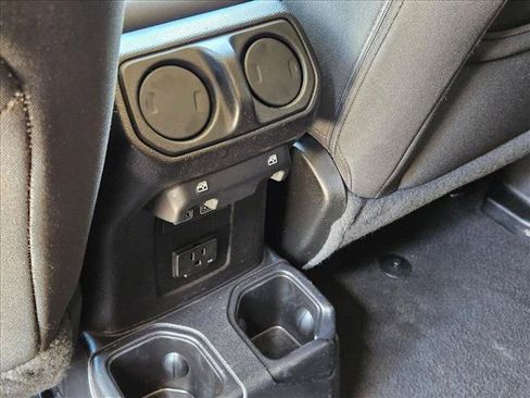 Used 2021 Jeep Wrangler Unlimited Sahara AWD/4WD image 16