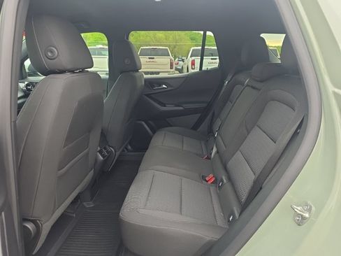 Used 2025 Chevrolet Equinox LT AWD/4WD image 25