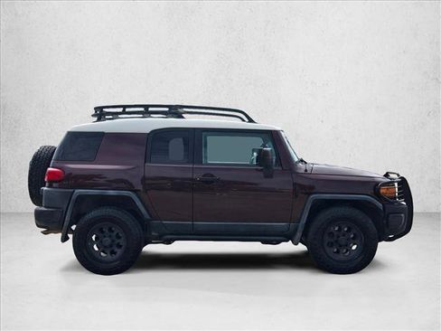 Used 2007 Toyota FJ Cruiser 4WD image 2