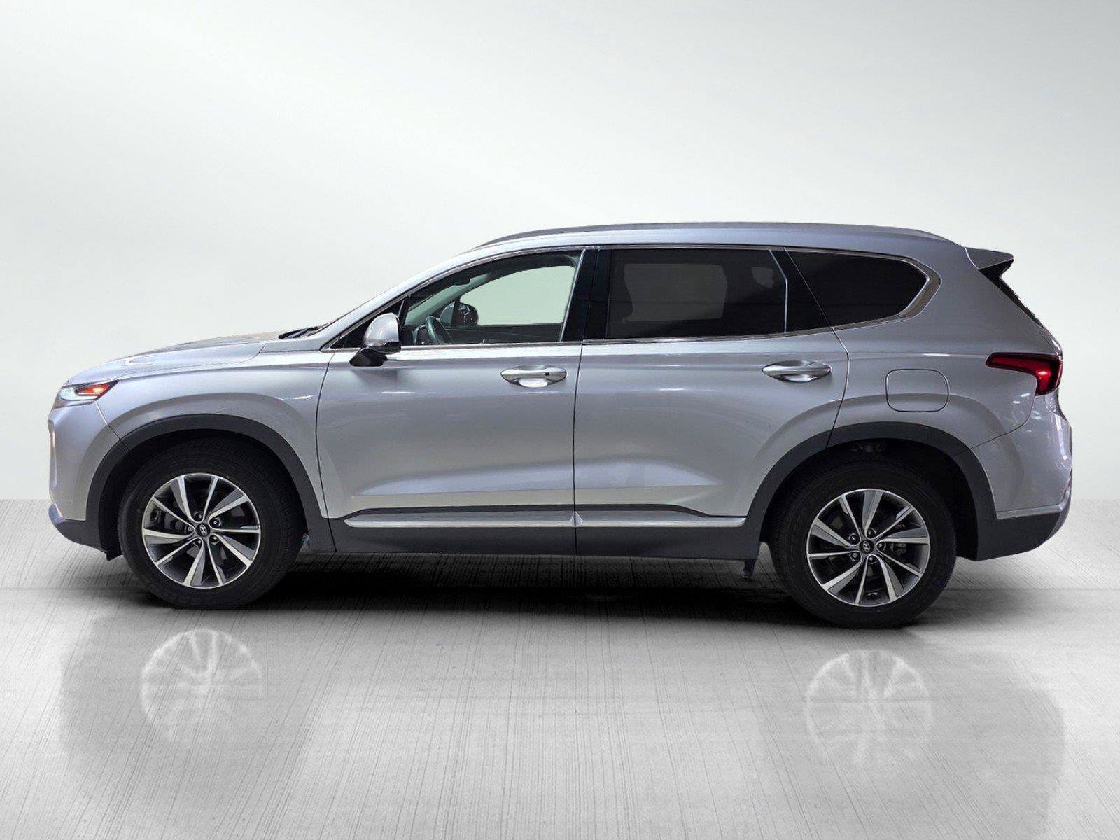 Used 2020 Hyundai Santa Fe SEL w/ Convenience Package FWD image 4