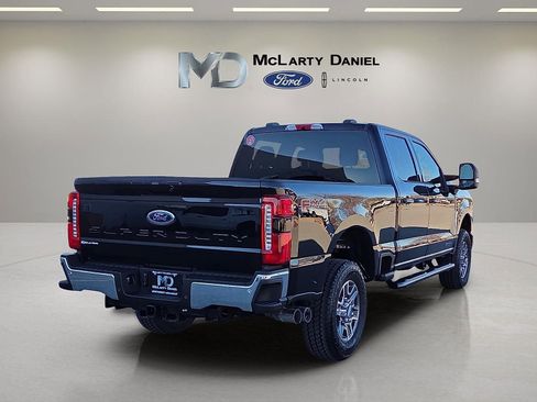New 2026 Ford F250 Lariat w/ FX4 Off-Road Package image 5