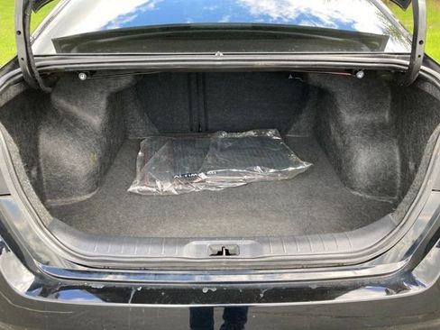 Used 2023 Nissan Altima 2.5 SR AWD/4WD image 25