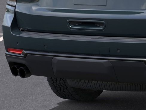 New 2026 Chevrolet Suburban Z71 AWD/4WD image 14
