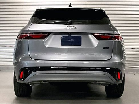 New 2026 Jaguar F-PACE R-Dynamic S image 5