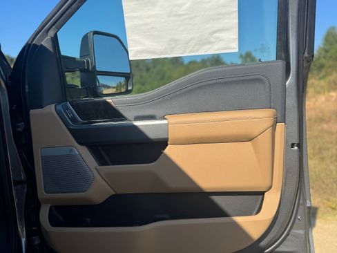 New 2026 Ford F350 Lariat w/ FX4 Off-Road Package image 44