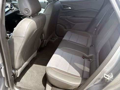 Certified 2024 Chevrolet Trax LT w/ Sunroof Package FWD image 14
