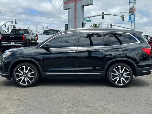 Used 2022 Honda Pilot Touring image 7
