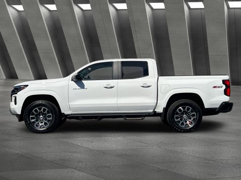 Used 2026 Chevrolet Colorado Z71 w/ Z71 Convenience Package 2 AWD/4WD image 7
