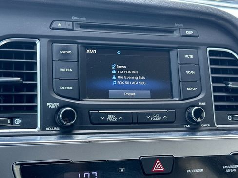 Used 2016 Hyundai Sonata Limited image 16