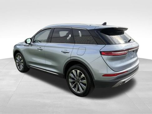 Used 2022 Lincoln Corsair Reserve w/ Equipment Group 201A AWD/4WD image 2